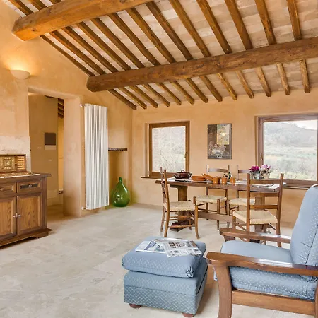 Фермерский дом Le Canterie *